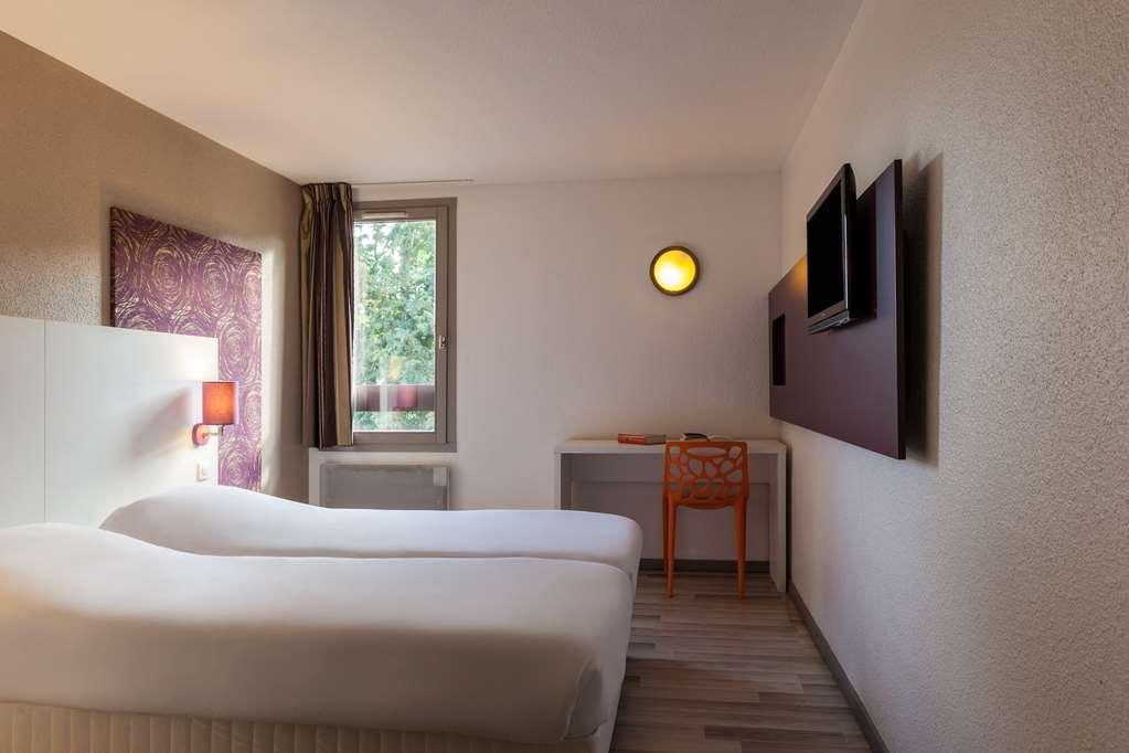 The Originals City, Hotel Mulhouse Est Rixheim Room photo